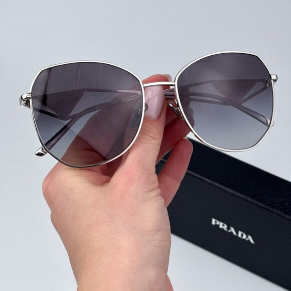 Prada Women BRAND NEW Sunglasses Silver Grey Gradient Geometric PR57YS 1BC5D1 - Picture 2 of 11